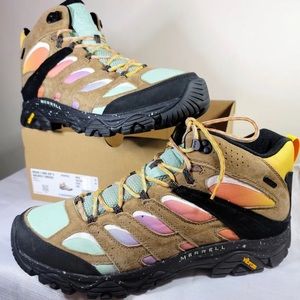 Merrell Moab 3 Mid Waterproof x Unlikely
Hikers (J499993) Hiking Boots